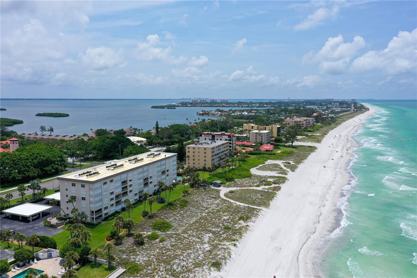 Image 6 of 34 For 4325 Gulf Of Mexico Drive 304