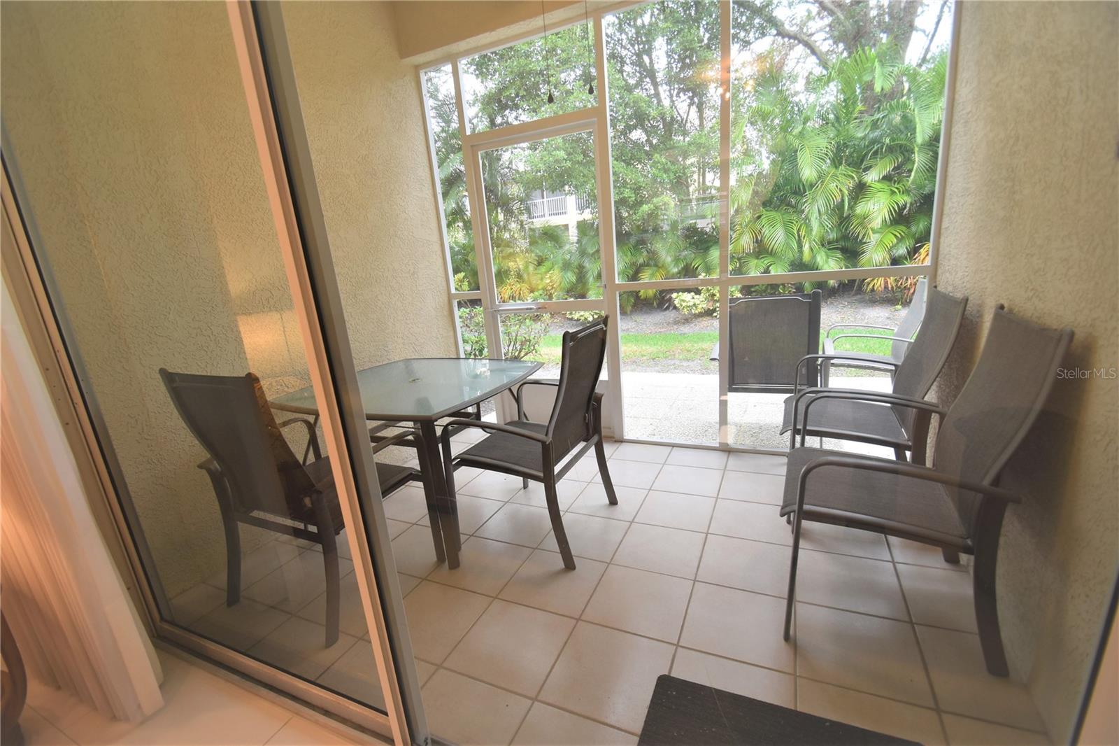 Image 5 of 18 For 4235 Castlebridge Lane 1216