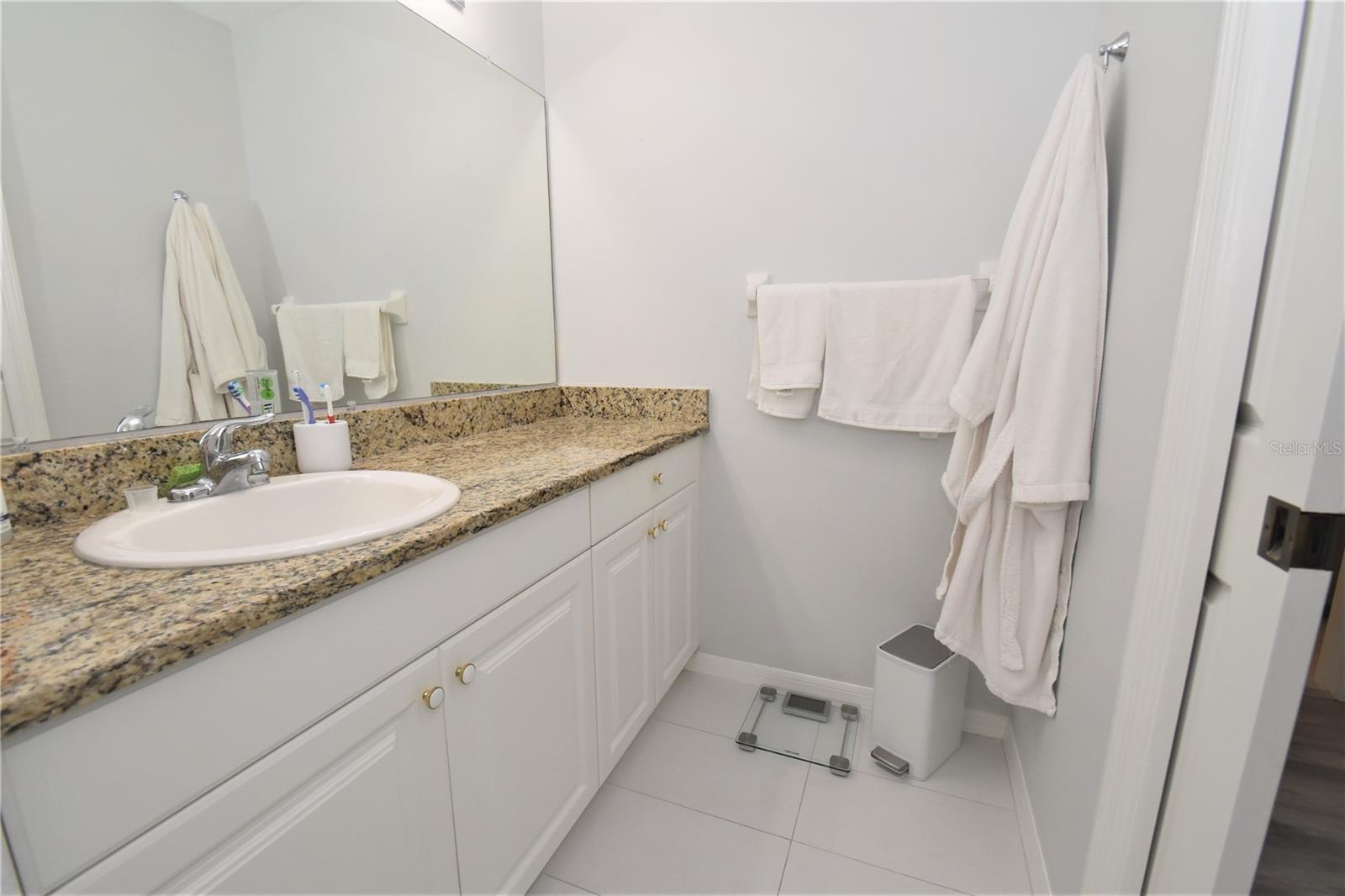 Image 7 of 18 For 4235 Castlebridge Lane 1216