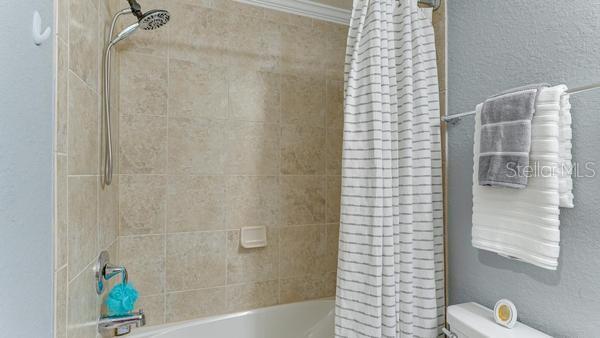 Image 25 of 46 For 16706 Vardon Terrace 303