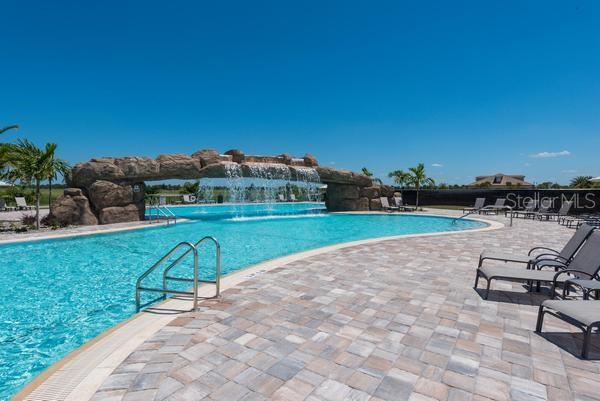 Image 34 of 46 For 16706 Vardon Terrace 303