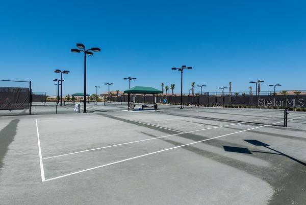 Image 41 of 46 For 16706 Vardon Terrace 303