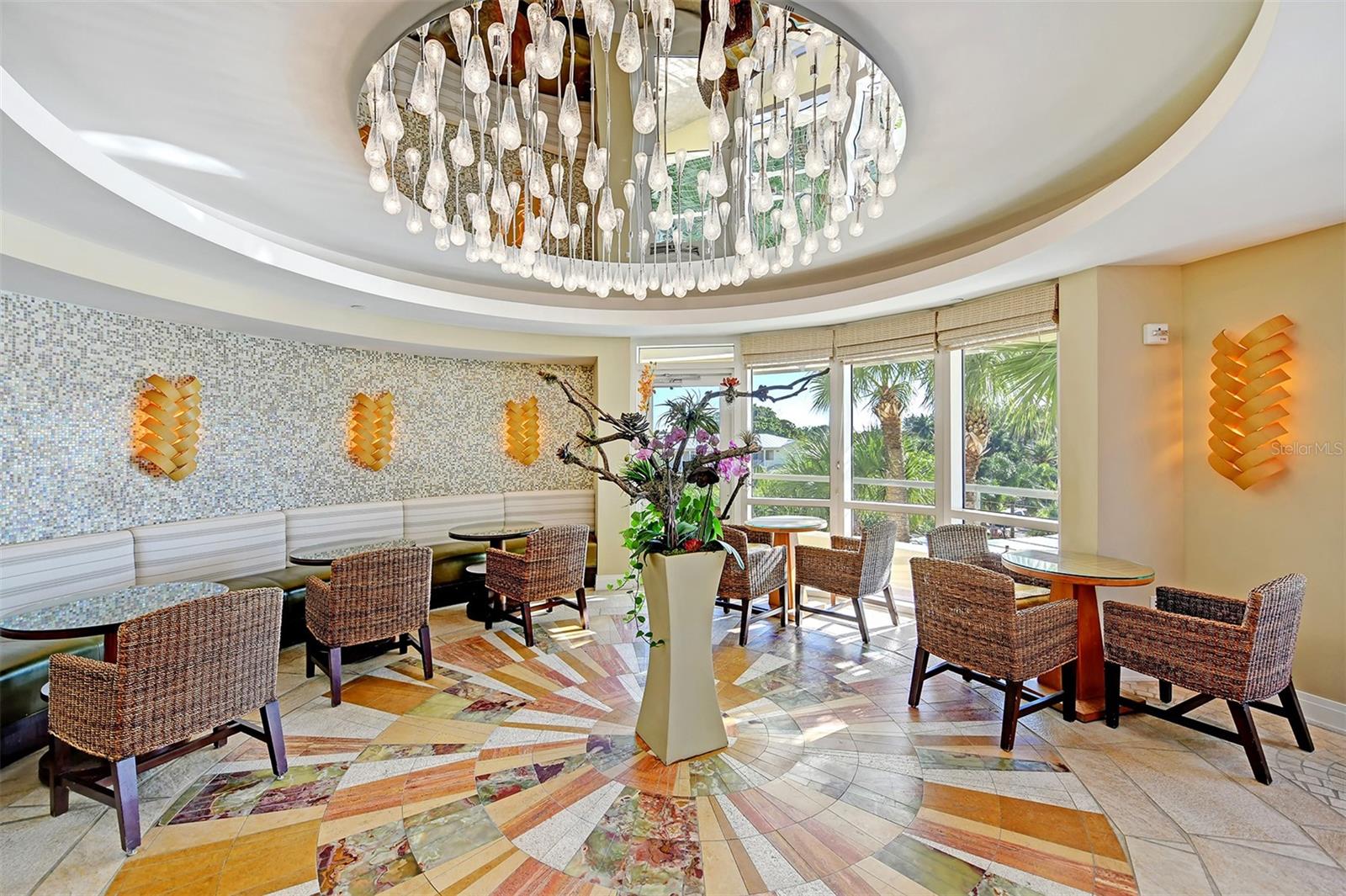 Image 31 of 53 For 915 Seaside Drive 405, Weeks