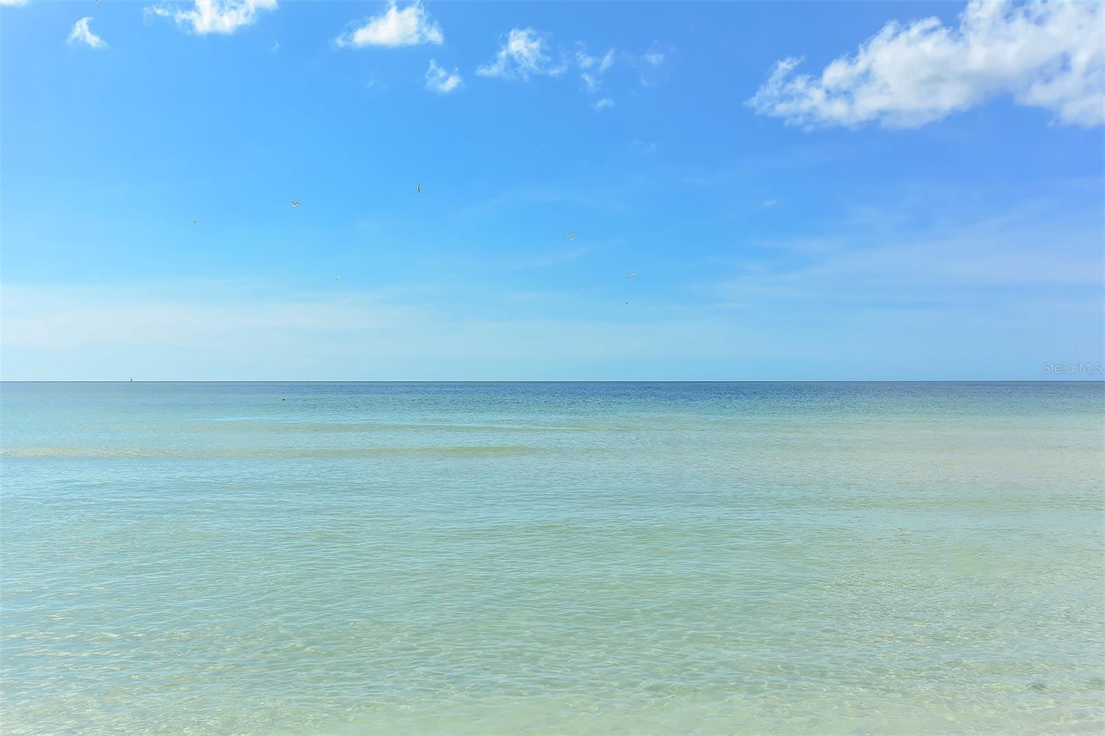 Image 51 of 53 For 915 Seaside Drive 405, Weeks