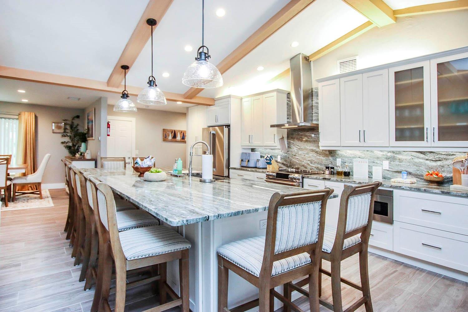 Image 25 of 100 For 3328 18th Avenue