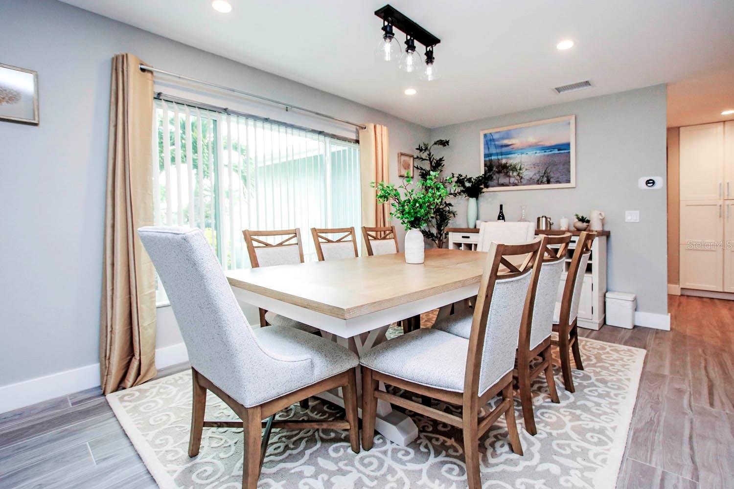 Image 30 of 100 For 3328 18th Avenue