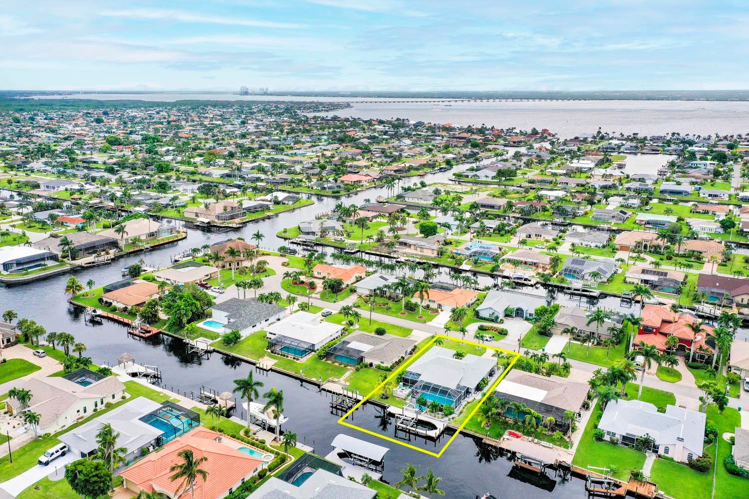 Image 48 of 100 For 3328 18th Avenue