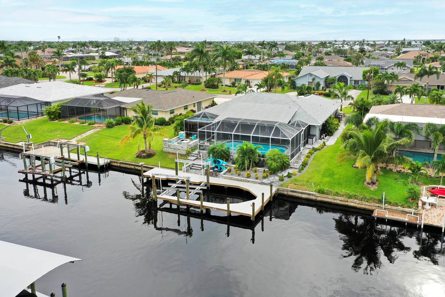 Image 62 of 100 For 3328 18th Avenue