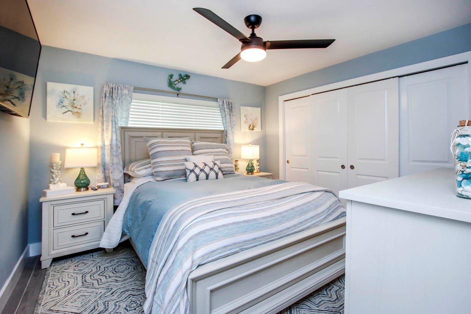 Image 7 of 100 For 3328 18th Avenue