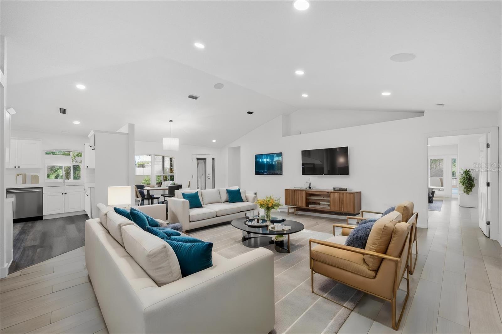 Image 24 of 75 For 4892 Crabapple Avenue