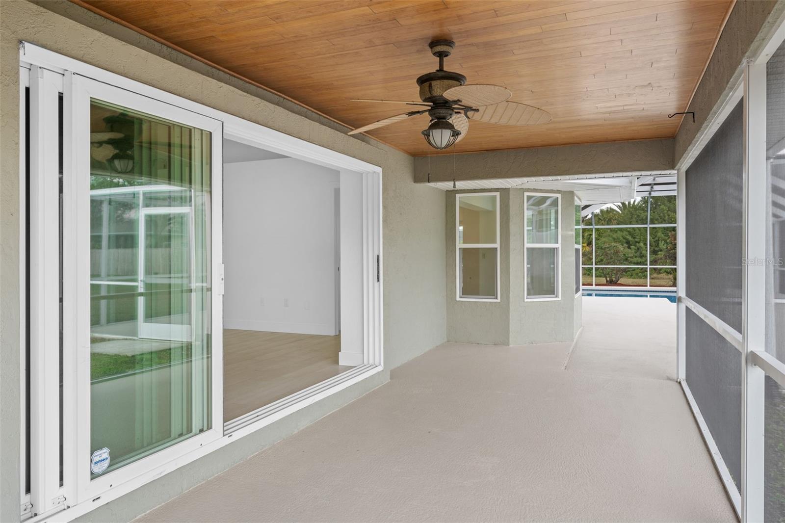 Image 39 of 75 For 4892 Crabapple Avenue