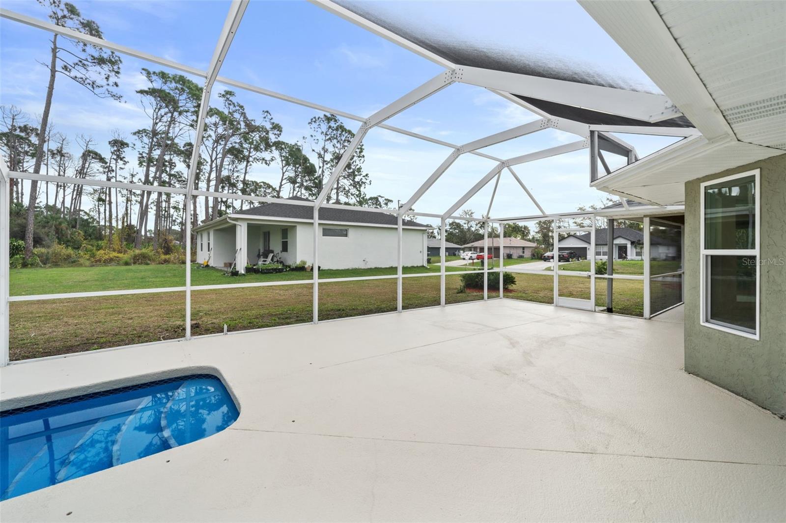 Image 45 of 75 For 4892 Crabapple Avenue