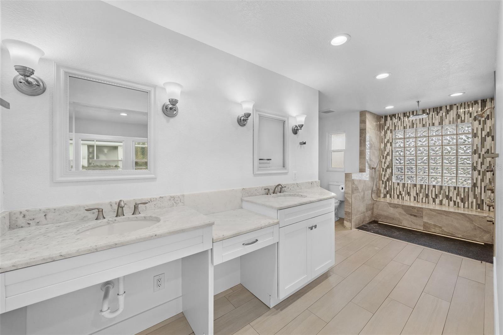 Image 53 of 75 For 4892 Crabapple Avenue