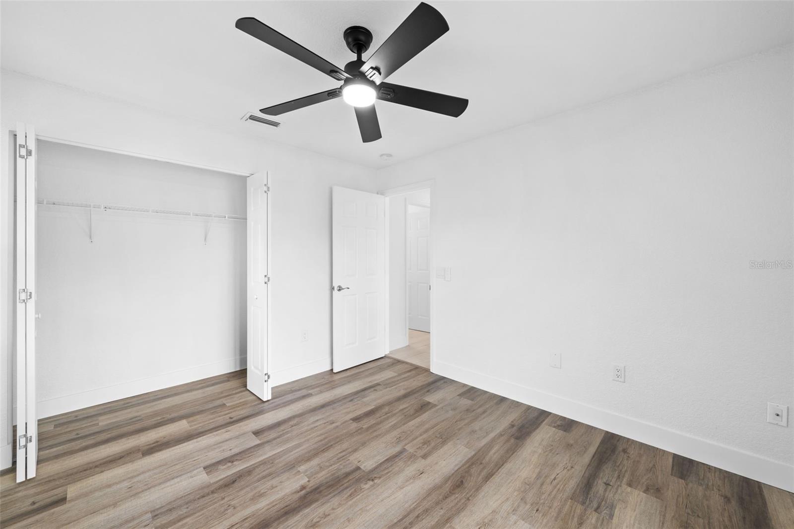 Image 65 of 75 For 4892 Crabapple Avenue