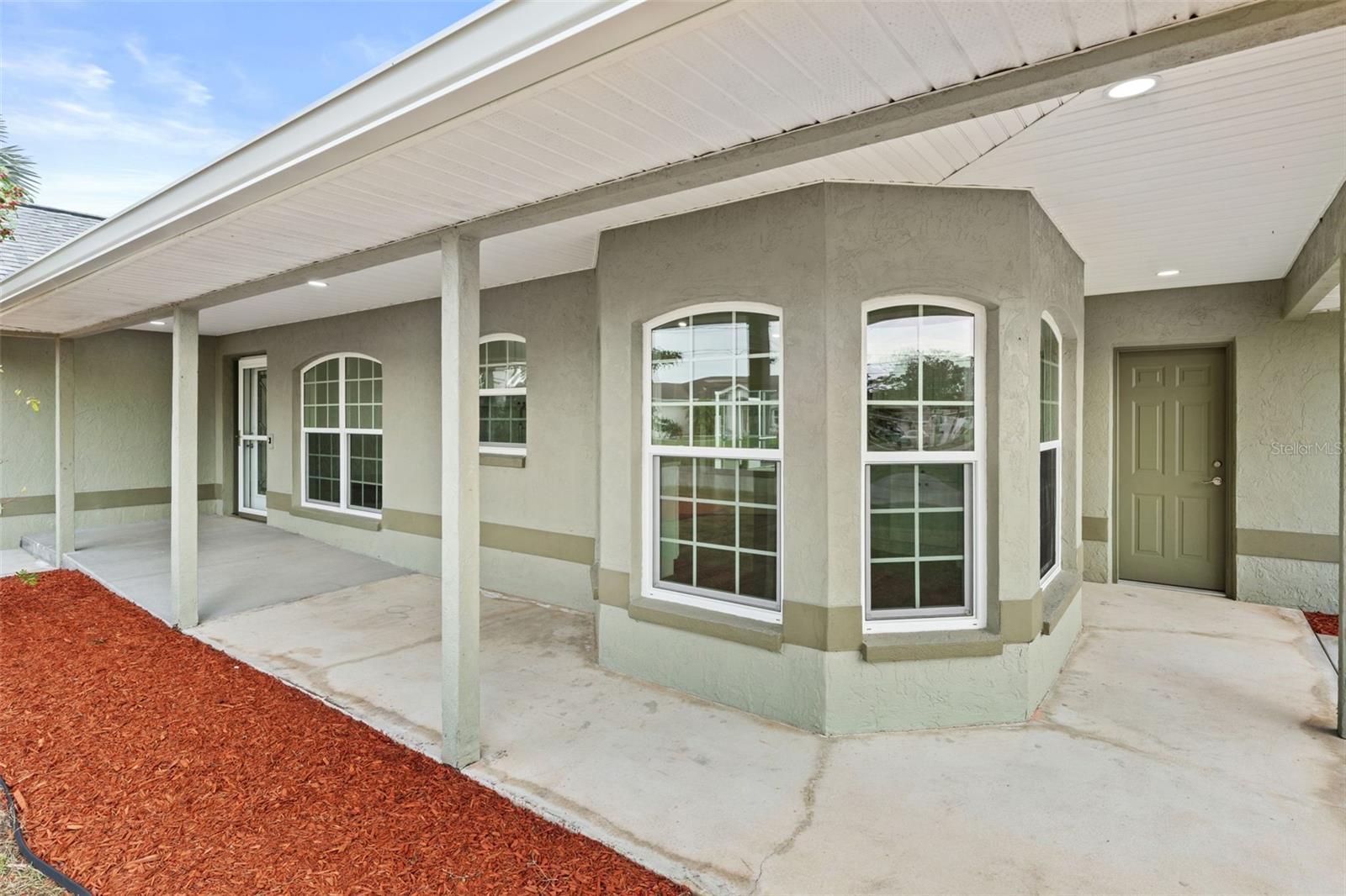 Image 9 of 75 For 4892 Crabapple Avenue