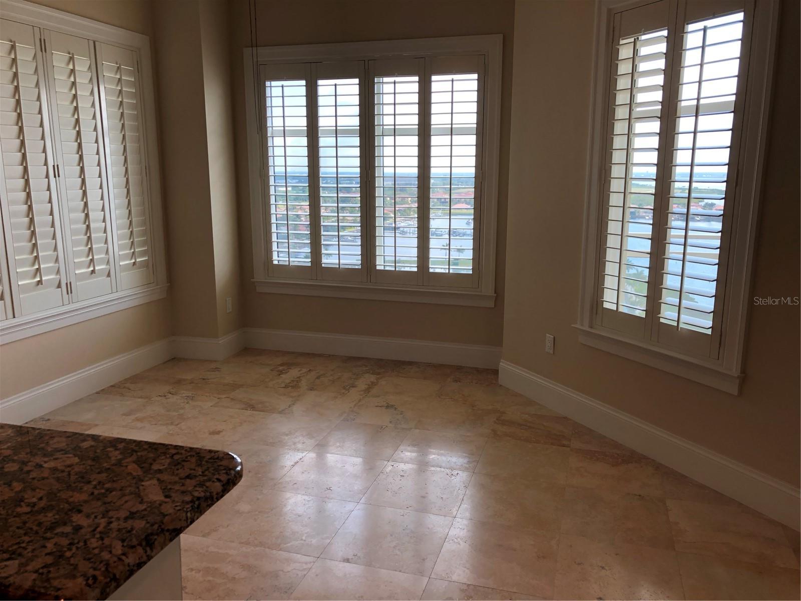 Listing photo id 24 for 130 Riviera Dunes Way 1201