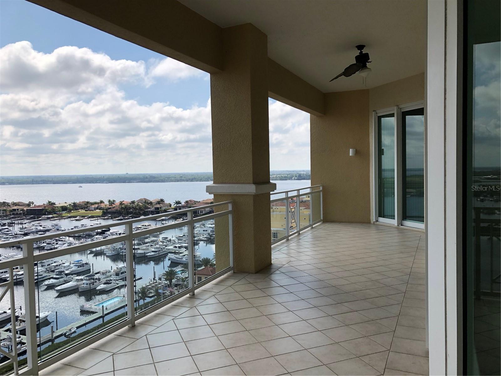 Listing photo id 35 for 130 Riviera Dunes Way 1201