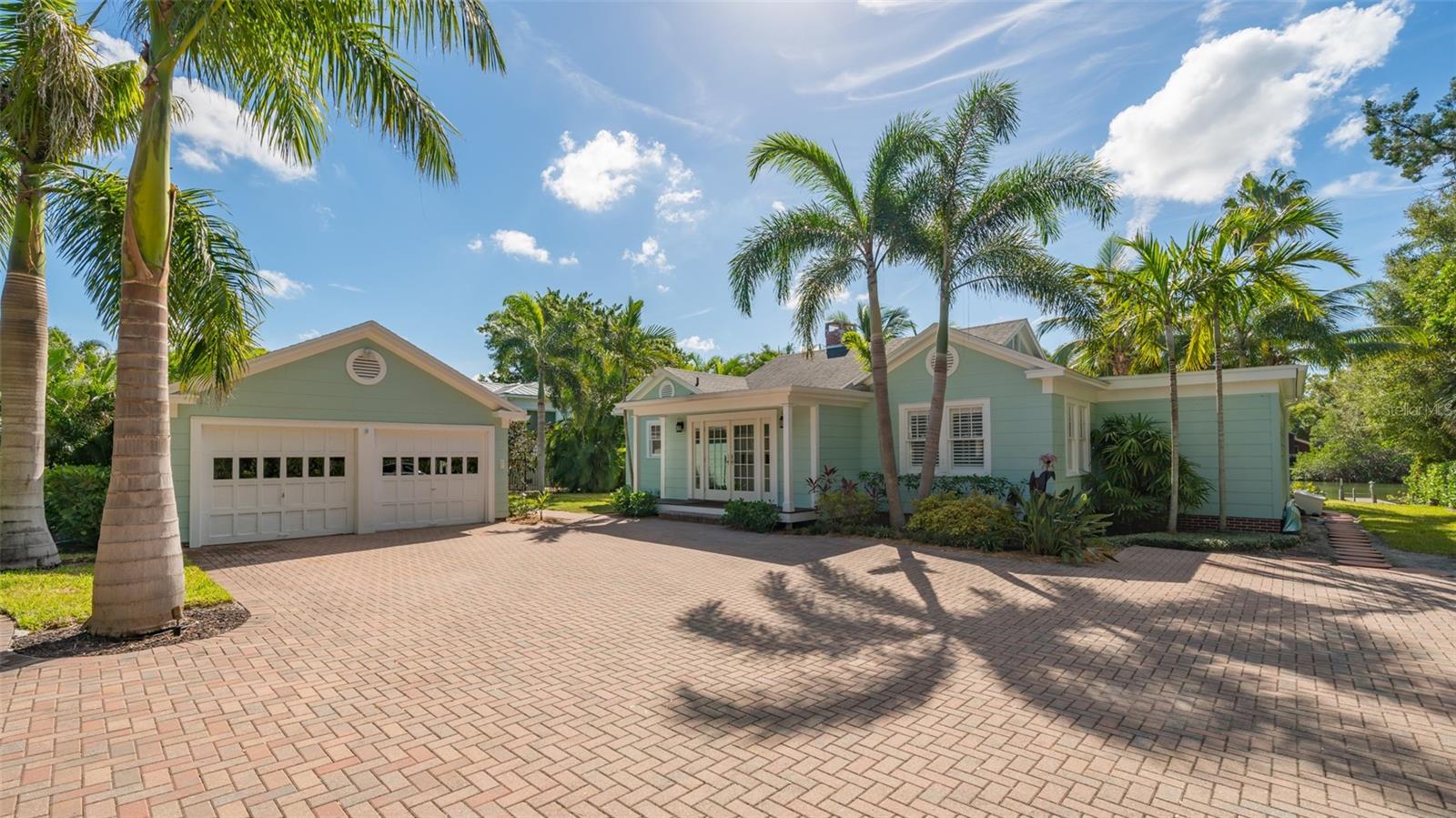 Details for 847 Hudson Avenue, SARASOTA, FL 34236