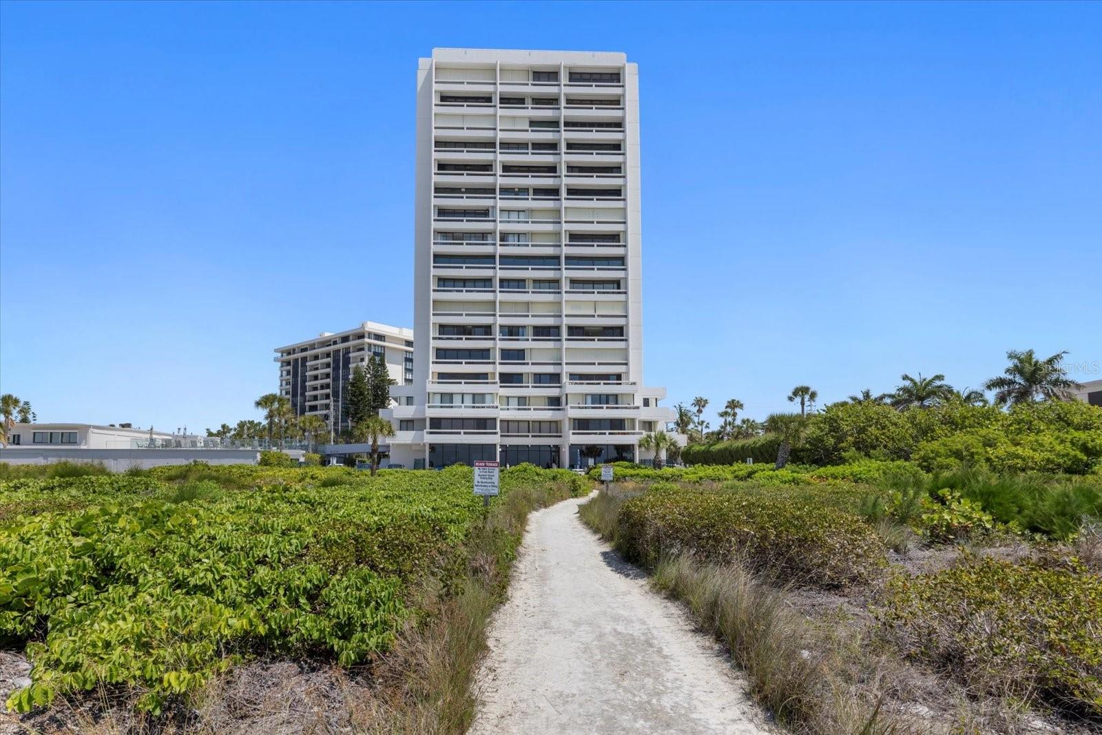 Image 50 of 62 For 5400 Ocean Boulevard 6-4