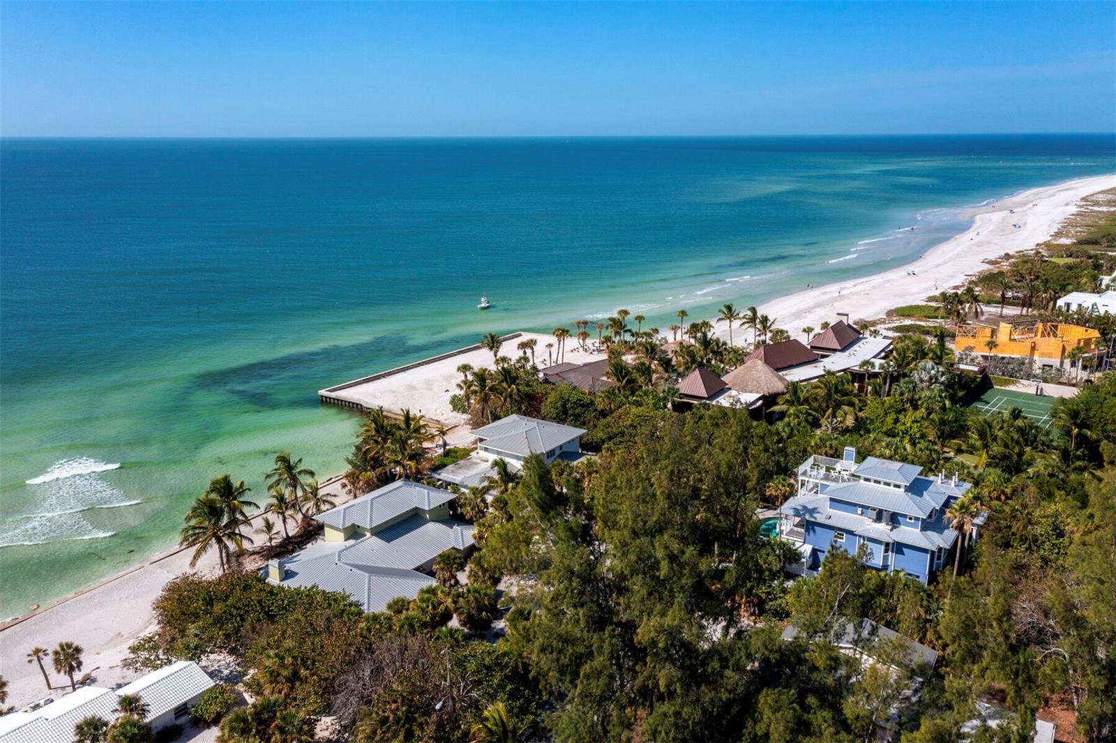 Listing photo id 60 for 6609 Gulf Of Mexico Drive