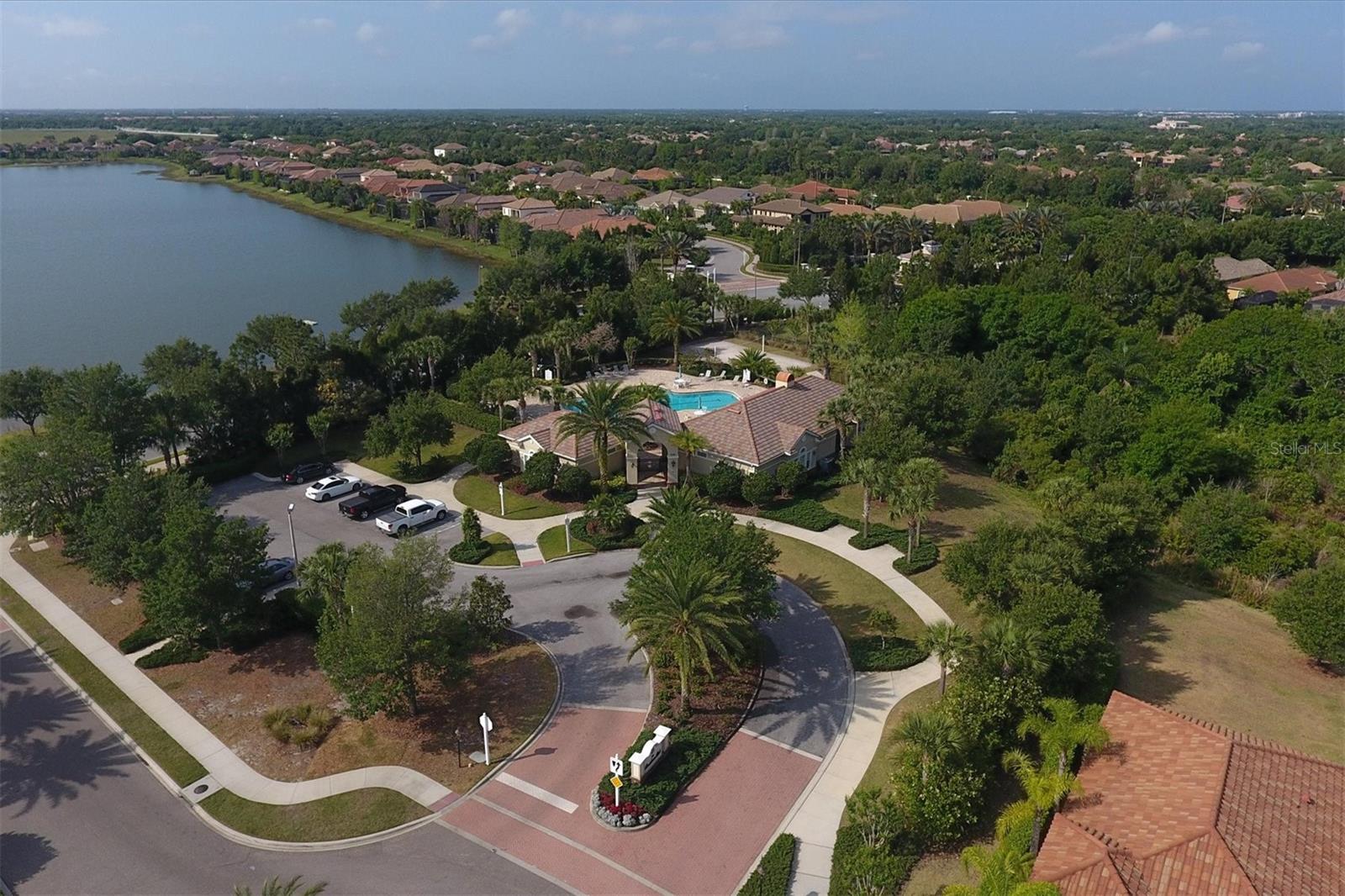 Listing photo id 51 for 7108 Callander Cove