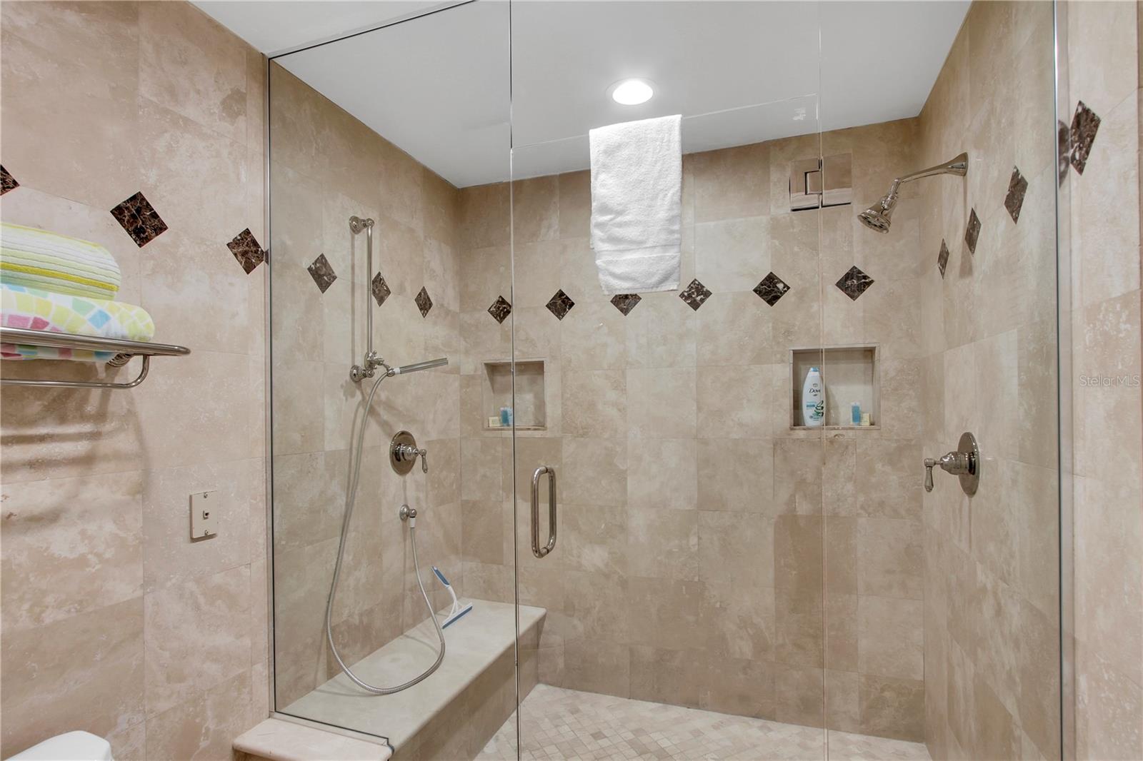 Image 10 of 66 For 615 Dream Island Road 202