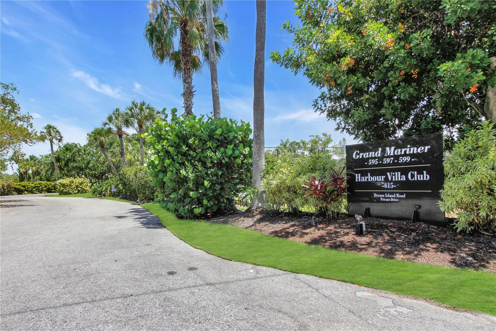 Image 23 of 66 For 615 Dream Island Road 202