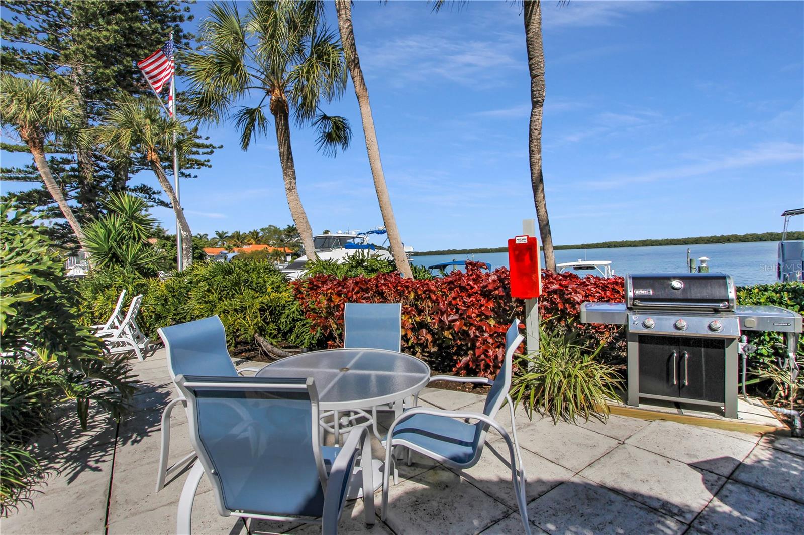 Image 32 of 66 For 615 Dream Island Road 202