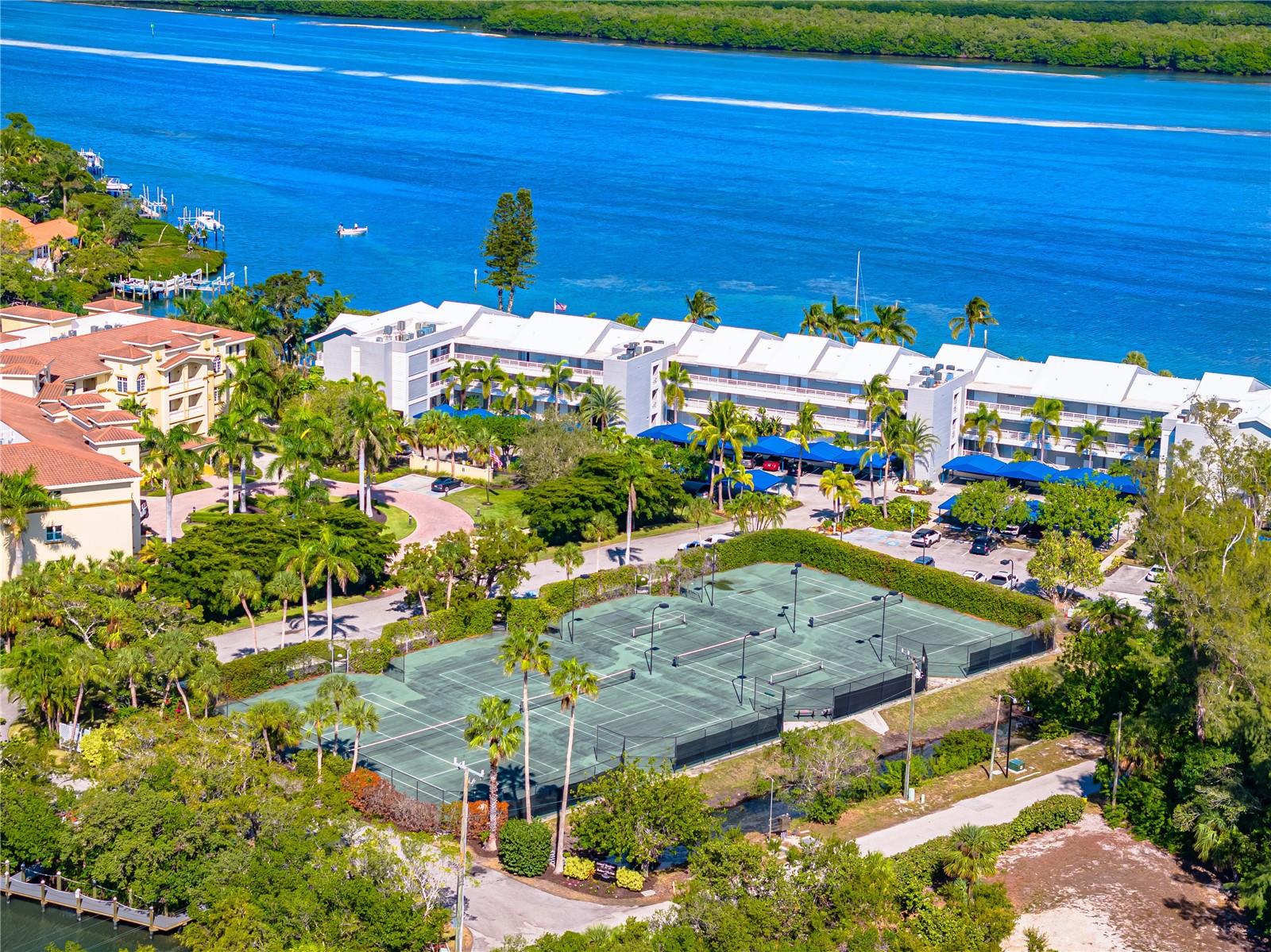 Image 61 of 66 For 615 Dream Island Road 202