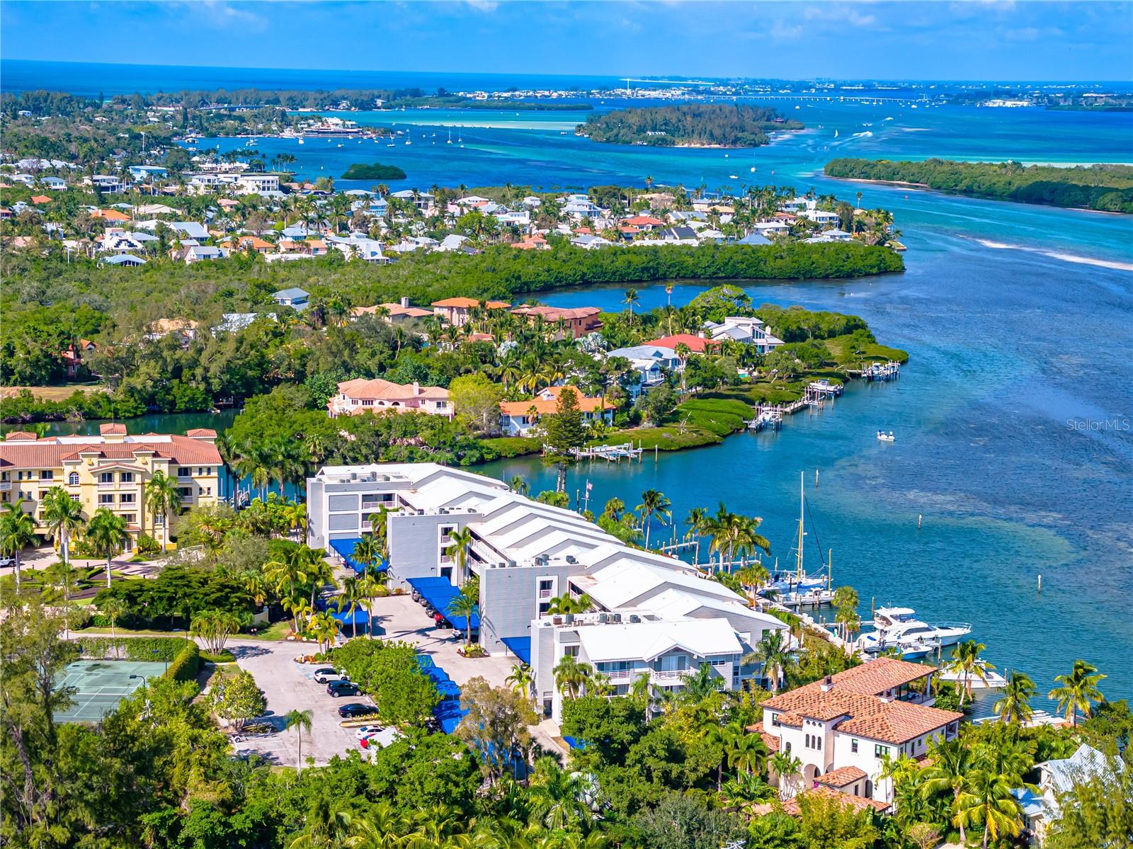 Image 62 of 66 For 615 Dream Island Road 202