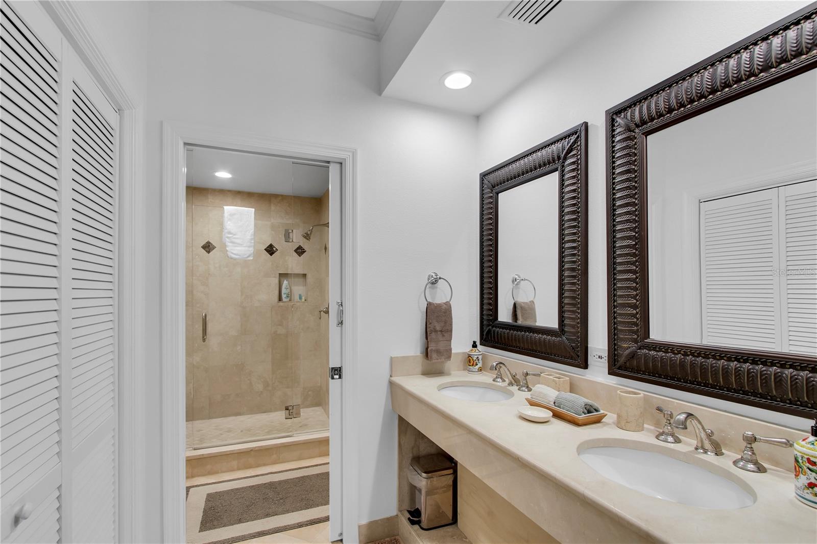 Image 9 of 66 For 615 Dream Island Road 202