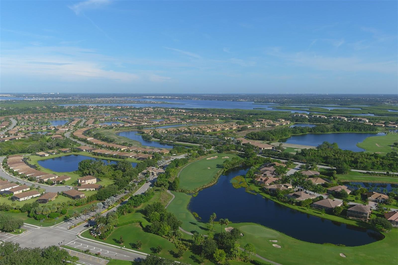 Listing photo id 54 for 7803 Grand Estuary Trail 208