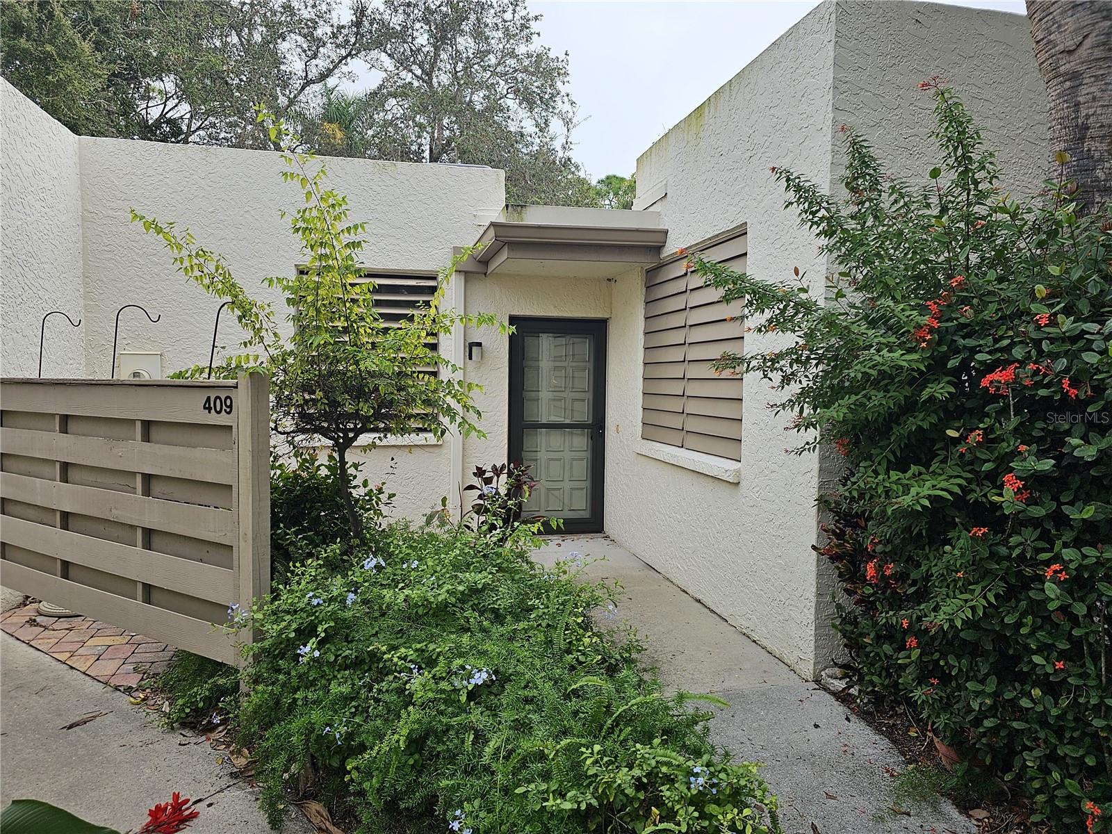 Details for 409 Palm Tree Drive 409, BRADENTON, FL 34210