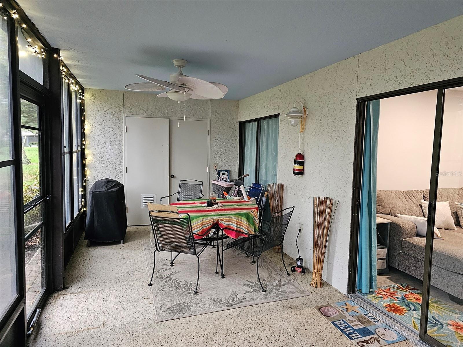 Image 32 of 41 For 409 Palm Tree Drive 409