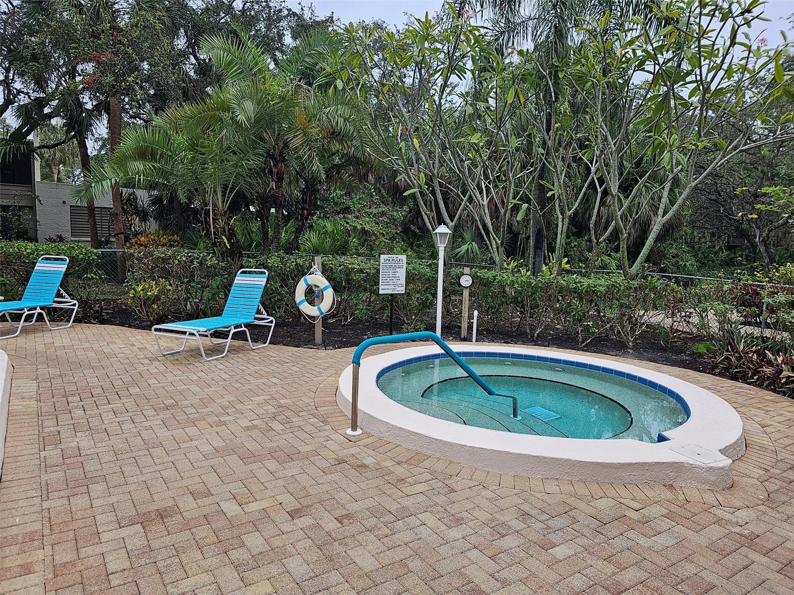 Image 40 of 41 For 409 Palm Tree Drive 409
