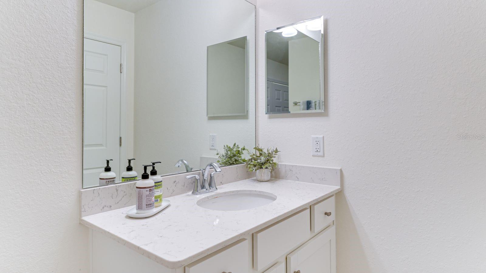 Image 21 of 45 For 17510 Gawthrop Drive 105