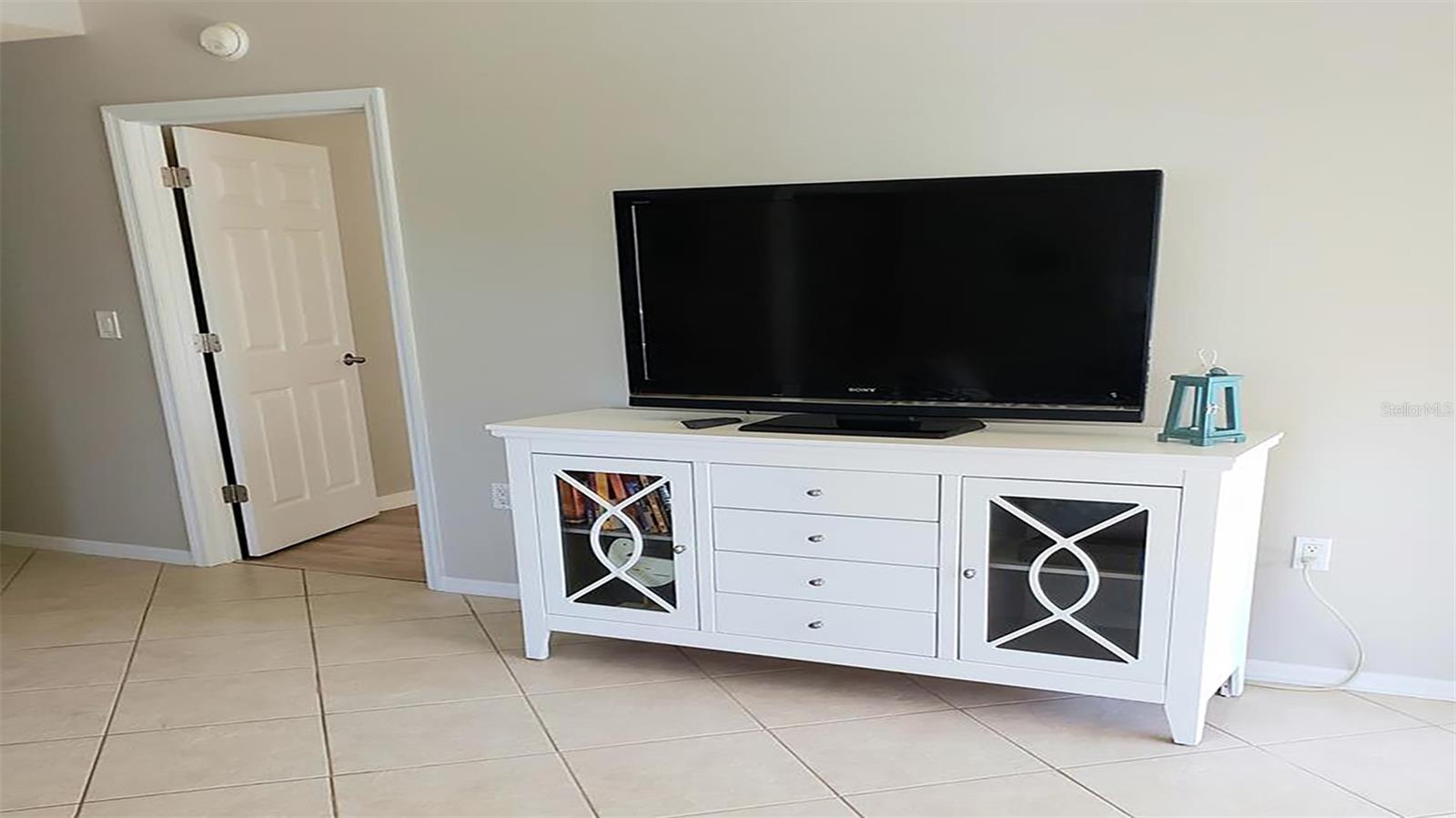 Image 16 of 41 For 1340 Siesta Bayside Drive 1340-c