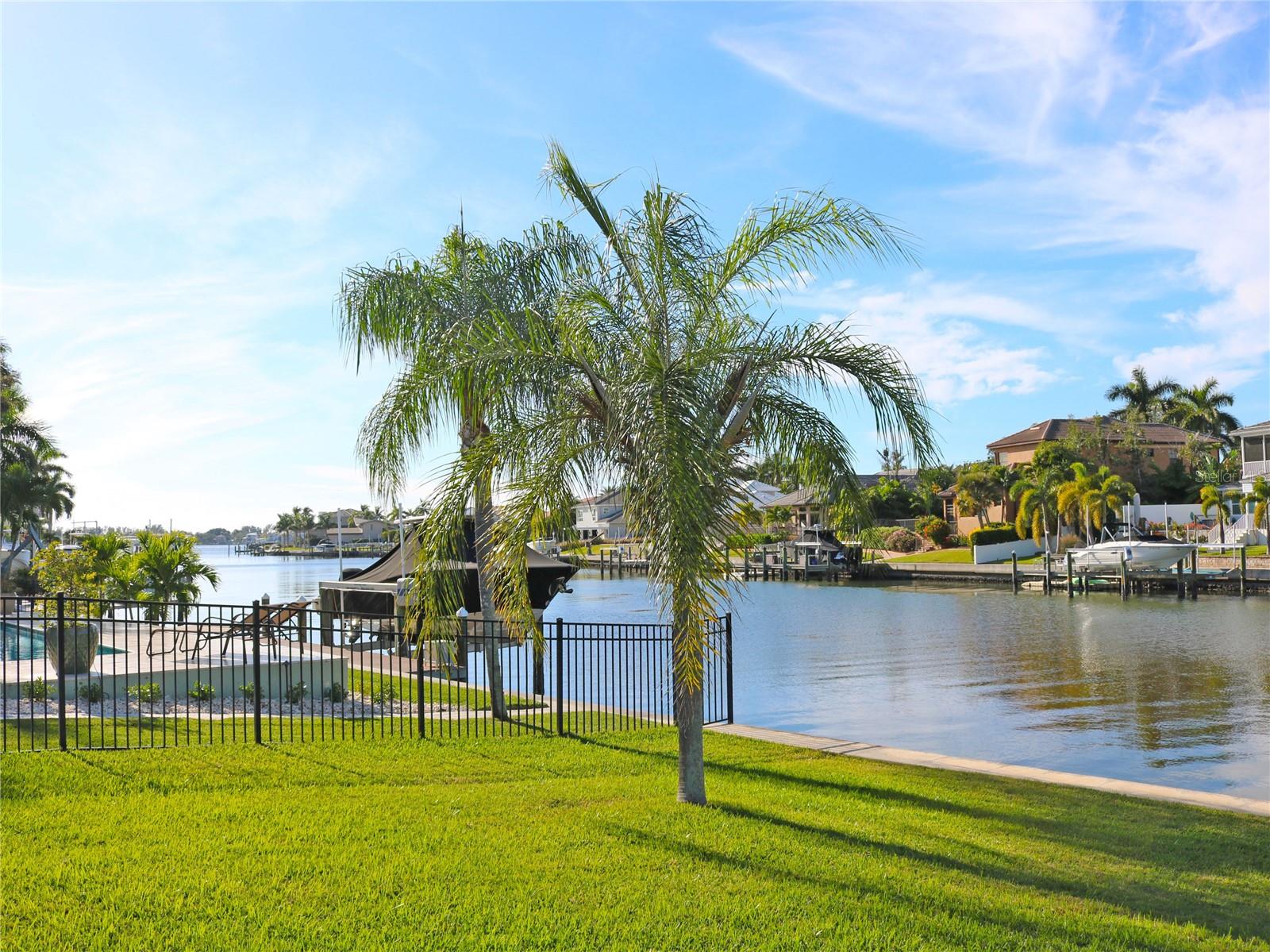 Details for 1847 Southpointe Drive, SARASOTA, FL 34231