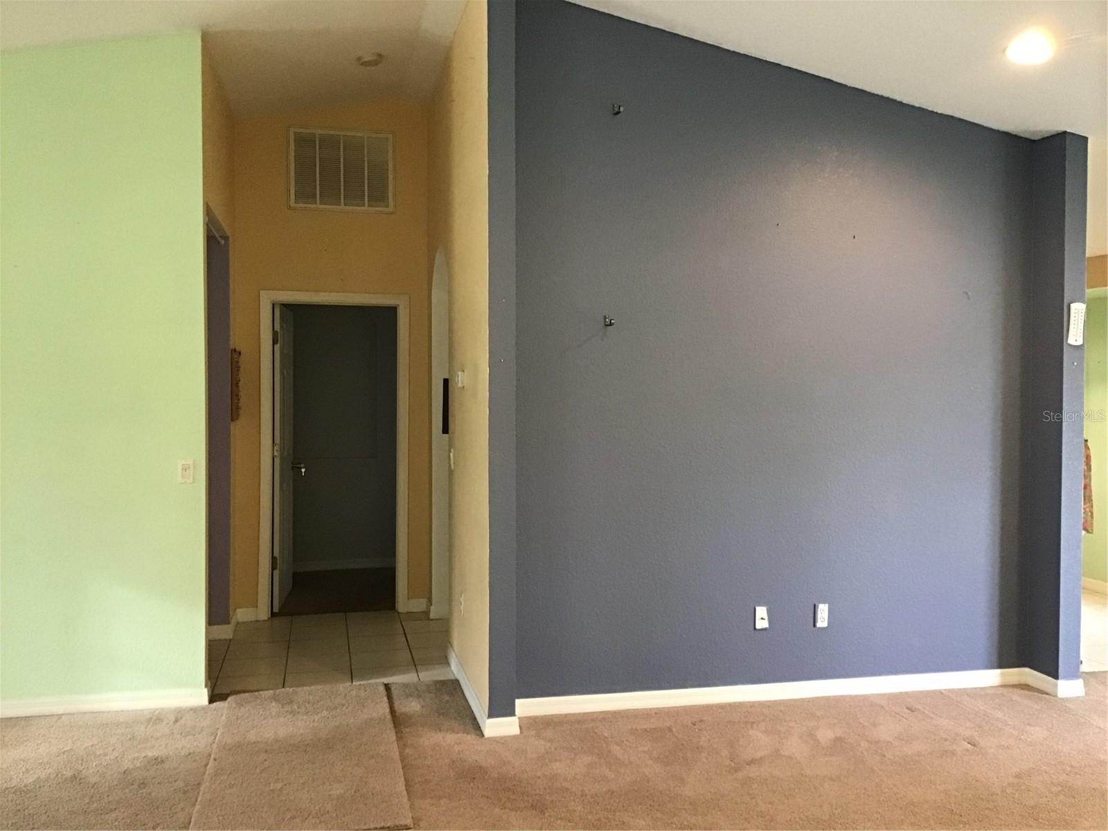 Image 3 of 29 For 1562 Jakway Road