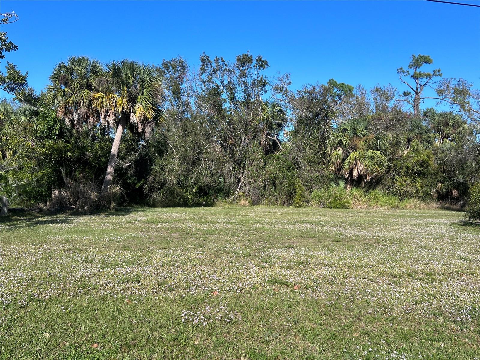 Image 4 of 6 For 16819 Acapulco Road