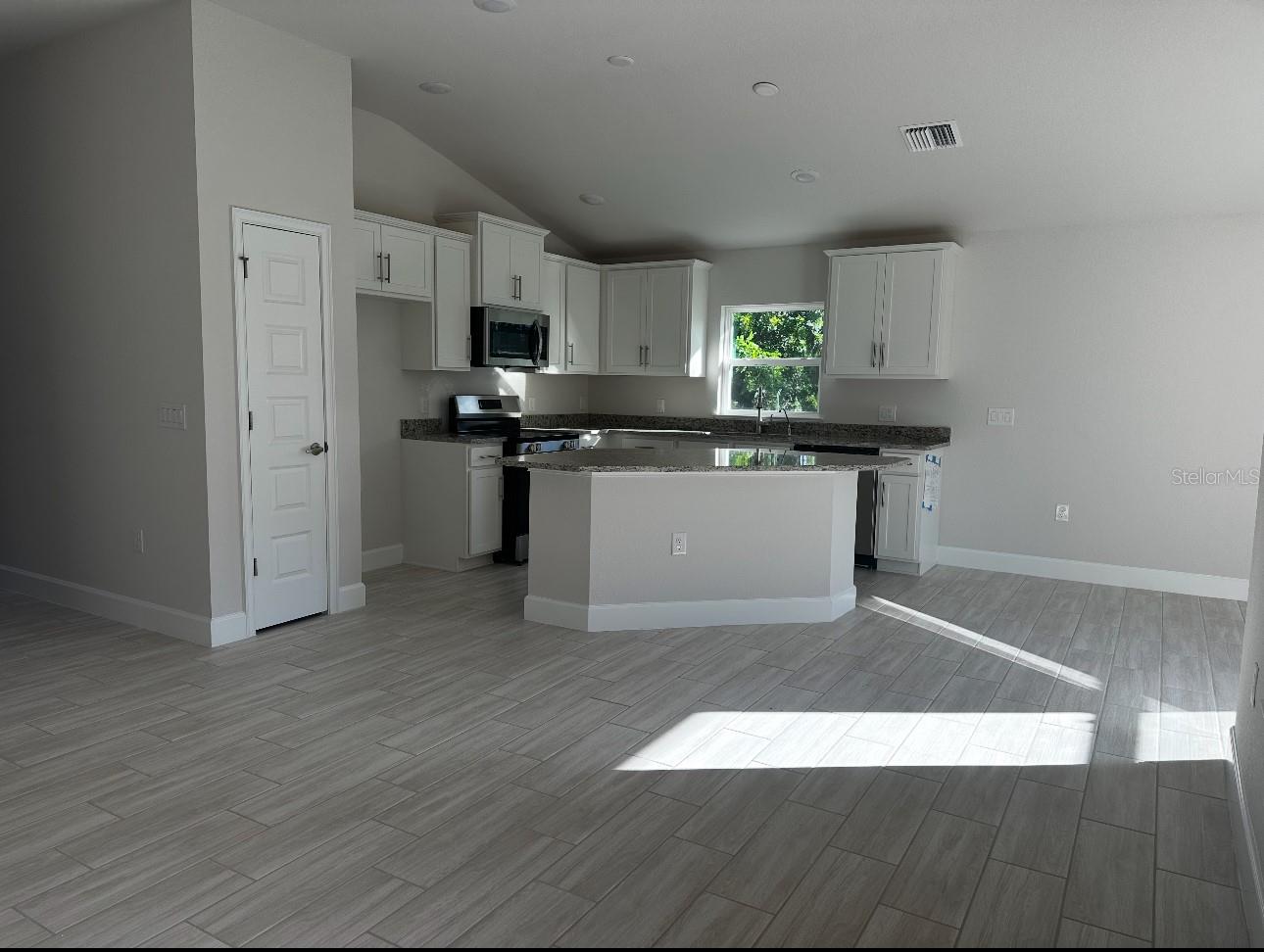 Image 4 of 6 For 5655 Hale Road