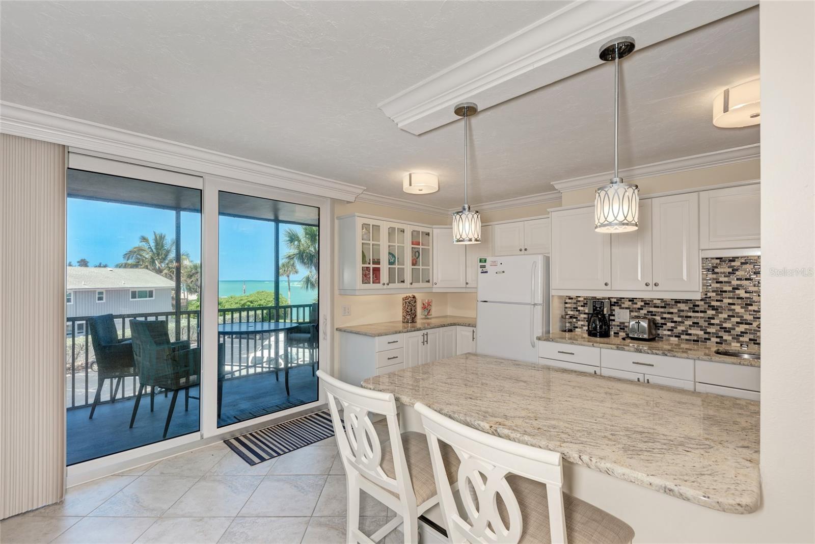 Image 21 of 76 For 4822 Ocean Boulevard 2a