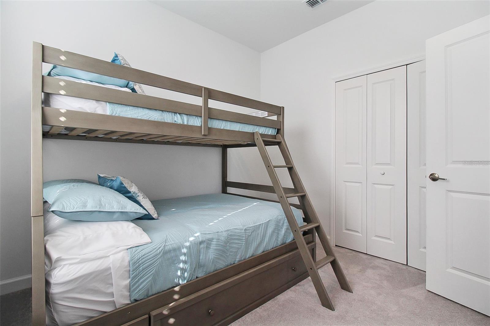 Image 12 of 51 For 5236 Blue Crush Street