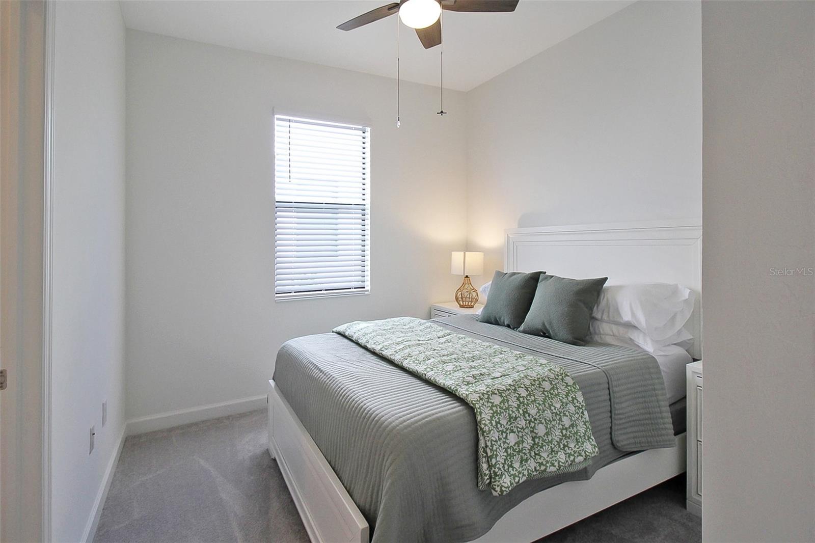 Image 19 of 51 For 5236 Blue Crush Street