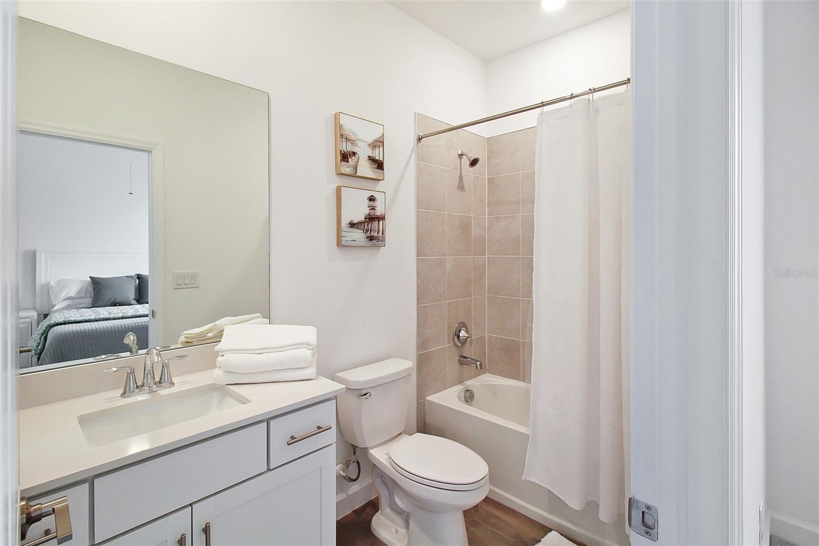 Image 22 of 51 For 5236 Blue Crush Street