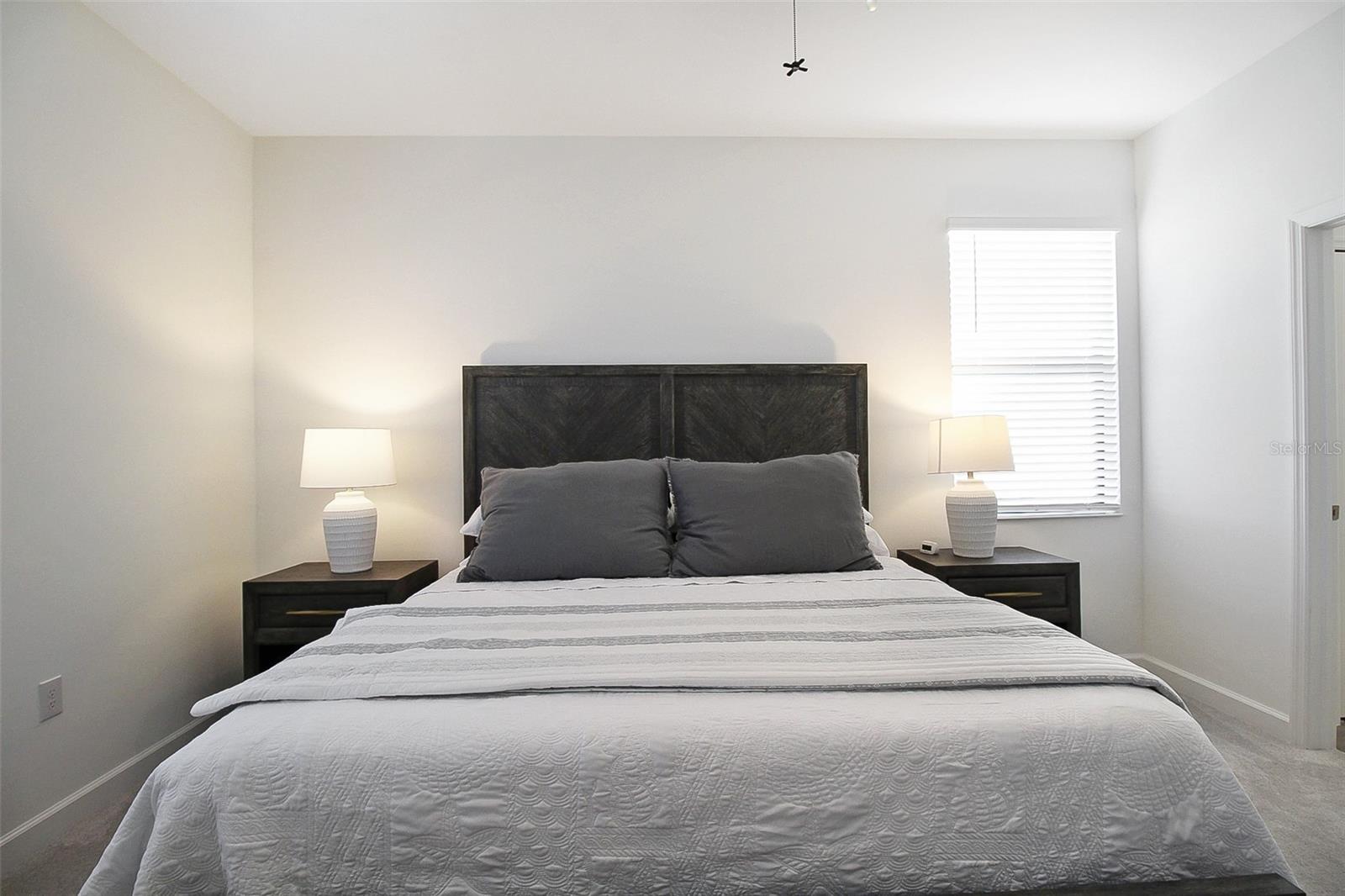 Image 35 of 51 For 5236 Blue Crush Street