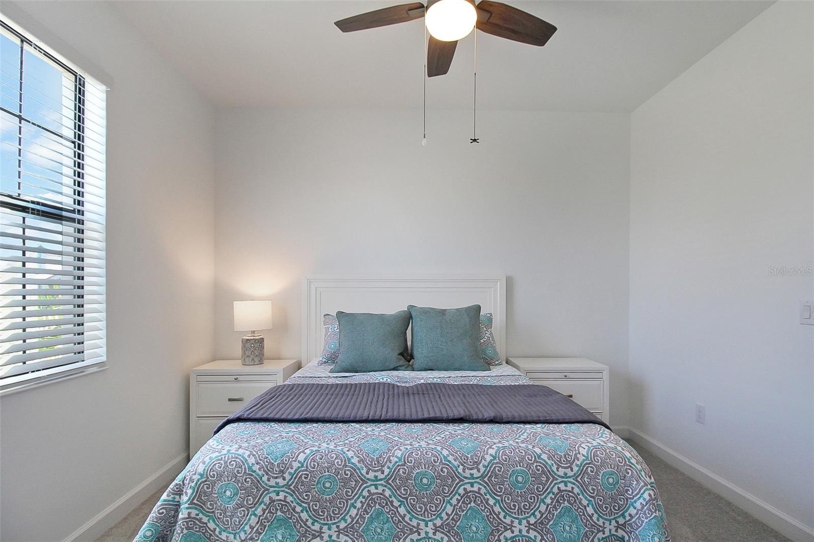 Image 7 of 51 For 5236 Blue Crush Street