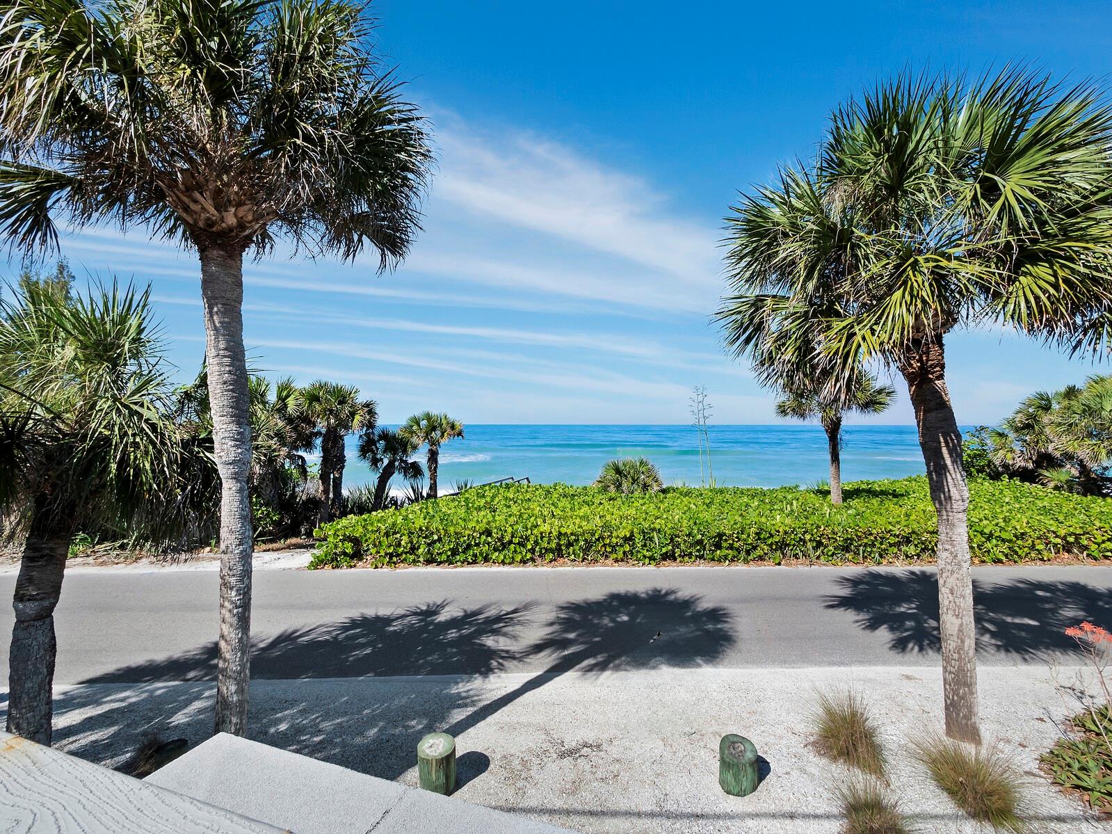 Listing photo id 26 for 1620 Casey Key Road