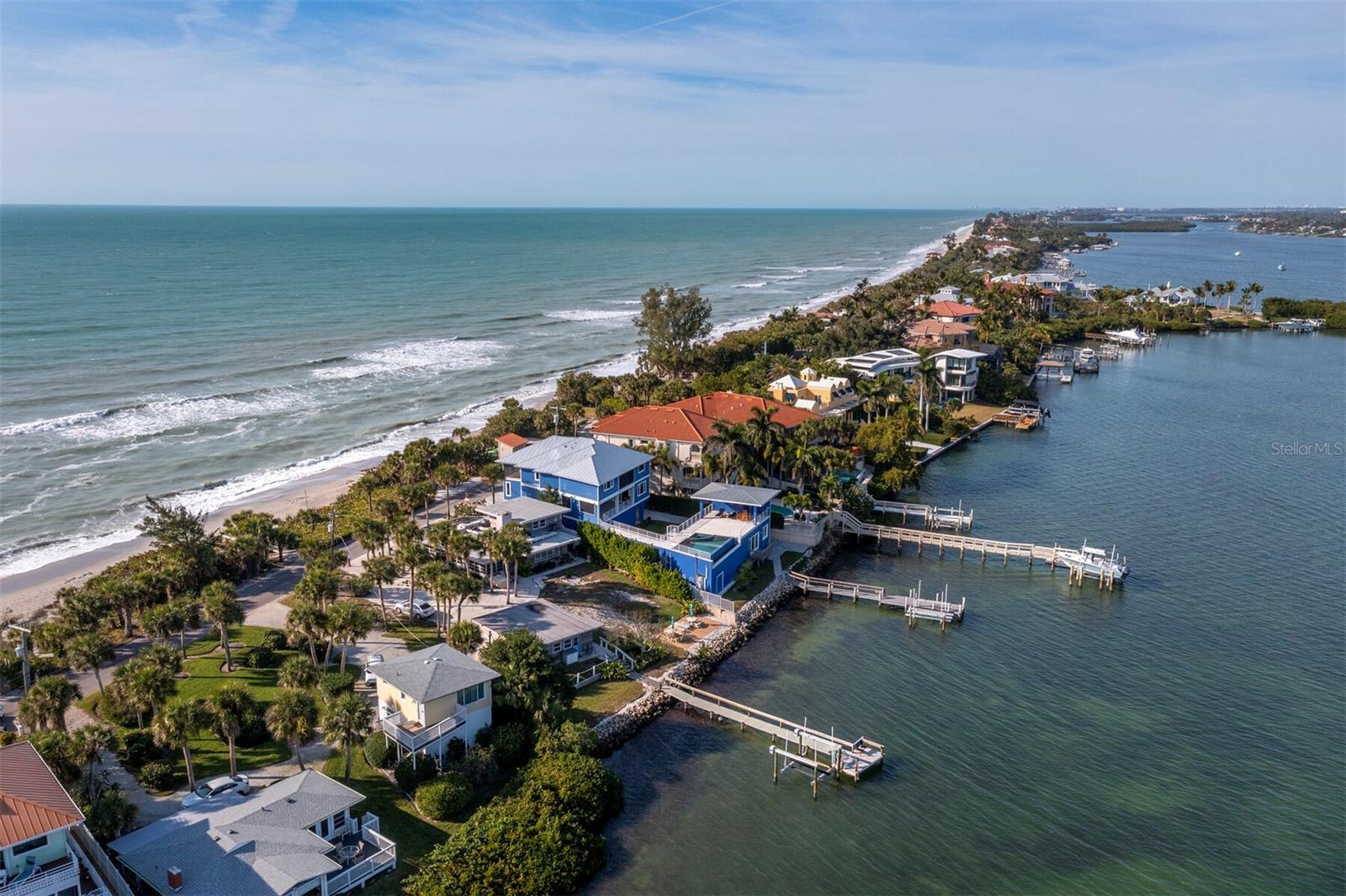 Listing photo id 46 for 1620 Casey Key Road