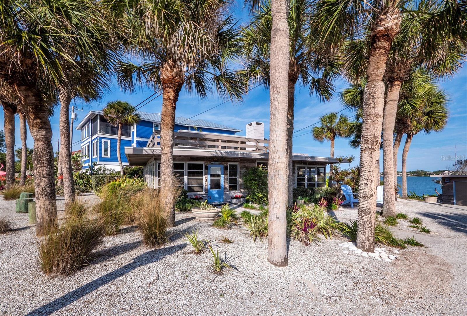 Listing photo id 3 for 1620 Casey Key Road